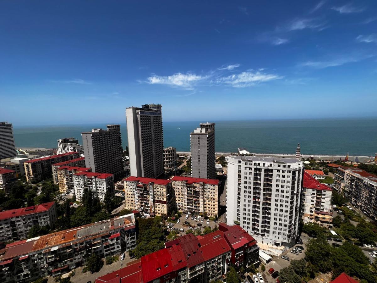 27 Floor Apartments Батуми Екстериор снимка