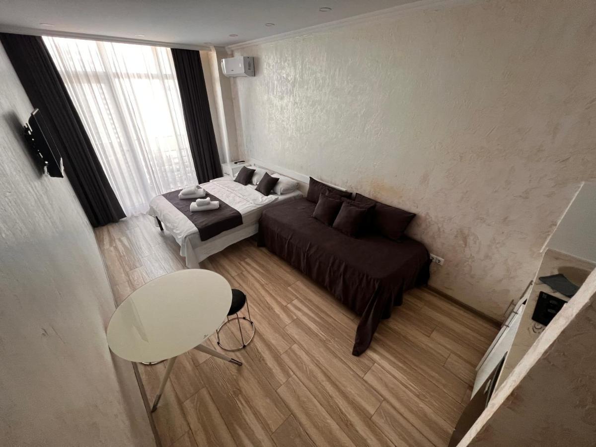 27 Floor Apartments Батуми Екстериор снимка