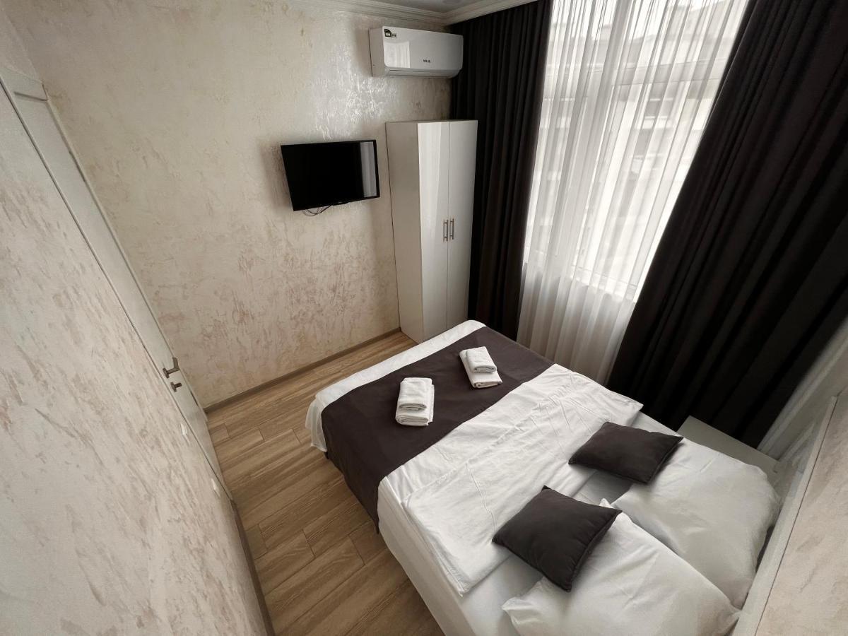 27 Floor Apartments Батуми Екстериор снимка