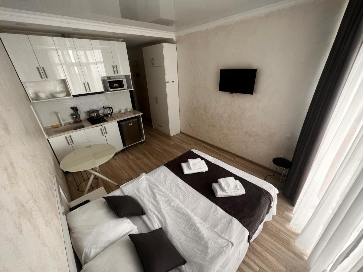 27 Floor Apartments Батуми Екстериор снимка